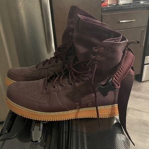 Nike SF Air Force 1, Burgundy, Size 11
